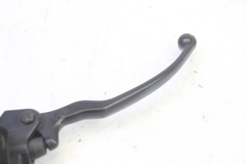 photo de CILINDRO MAESTRO DELANTERO PIAGGIO MP3 RL 250 (2006 - 2010) - Zoom estado de uso