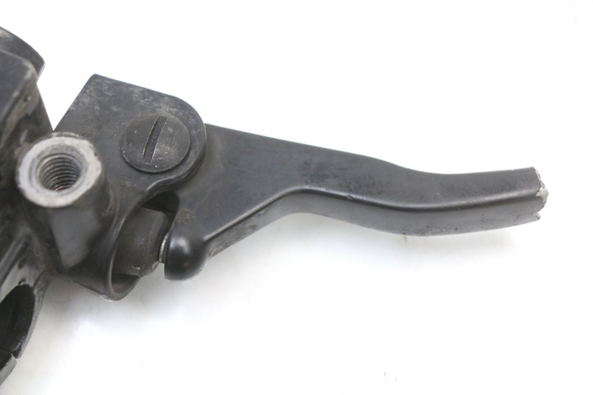 photo de CILINDRO MAESTRO DELANTERO PIAGGIO NEW TYPHOON 50 (2018 - 2021) - Otra perspectiva