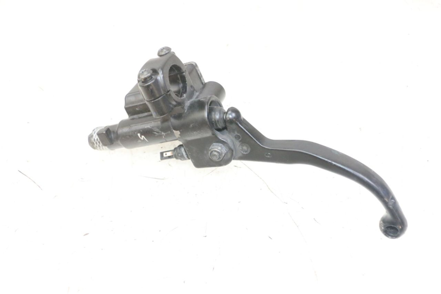 photo de CILINDRO MAESTRO DELANTERO PIAGGIO NEW TYPHOON 50 (2018 - 2021) - Primer plano técnico