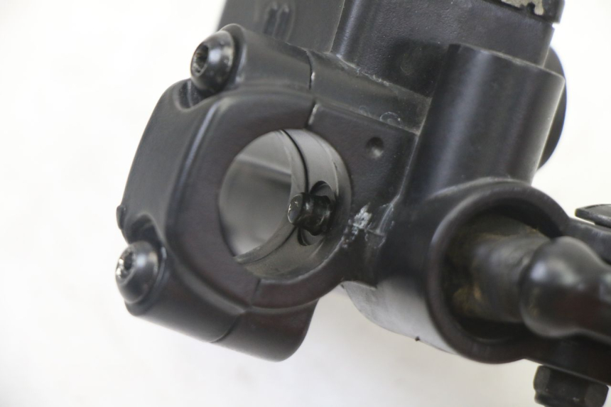 photo de CILINDRO MAESTRO DELANTERO PIAGGIO NEW TYPHOON 50 (2018 - 2021) - Vista general del producto