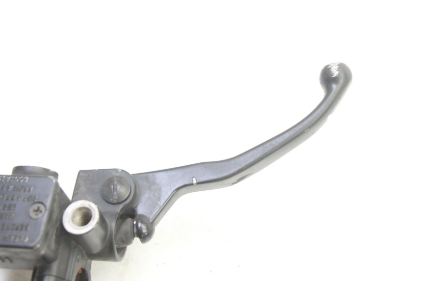 photo de CILINDRO MAESTRO DELANTERO PIAGGIO NEW TYPHOON 50 (2018 - 2021) - Zoom estado de uso