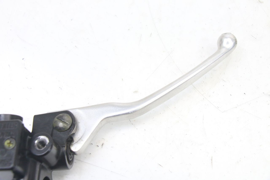 photo de BOMBA FRENO DELANTERO PIAGGIO NRG POWER PUREJET 50 (2018 - 2021) - Otra perspectiva