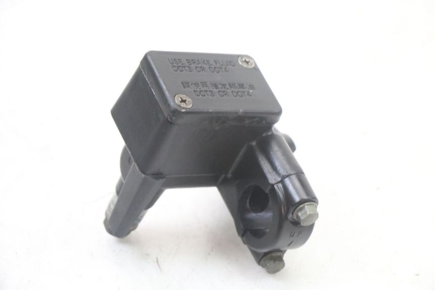 photo de BOMBA FRENO DELANTERO KYMCO PEOPLE S 125 (2000 - 2008) - Detalle de la pieza