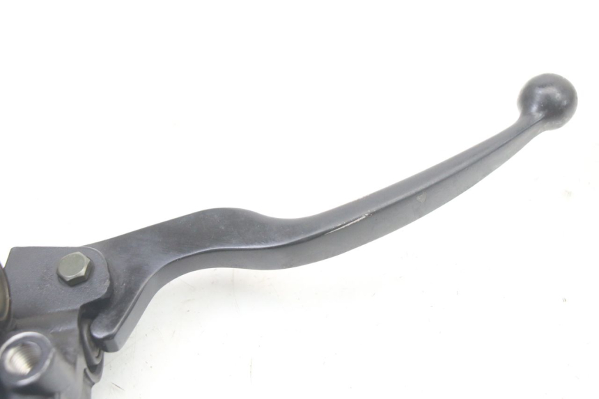 photo de CILINDRO MAESTRO DELANTERO PEUGEOT CITYSTAR 125 (2011 - 2017) - Primer plano técnico