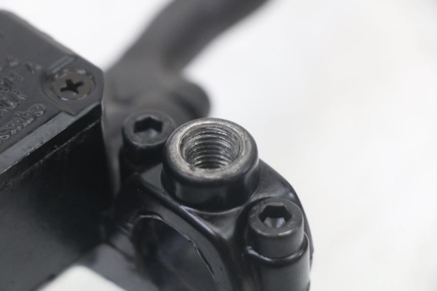 photo de BOMBA FRENO DELANTERO PIAGGIO BEVERLY 125 (1998 - 2005) - Zoom estado de uso