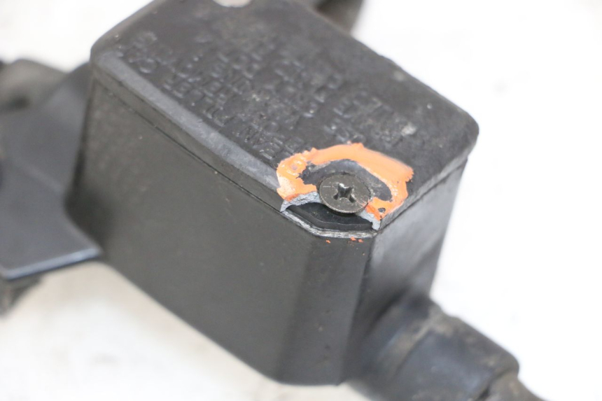 photo de CILINDRO MAESTRO DELANTERO PIAGGIO MP3 125 (2006 - 2014) - Vista general del producto