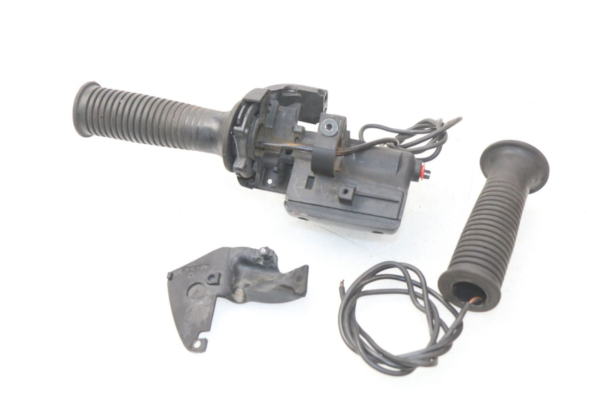 photo de BOMBA FRENO DELANTERO BMW R GS 1150 (1999 - 2004) - Recambio usado revisado