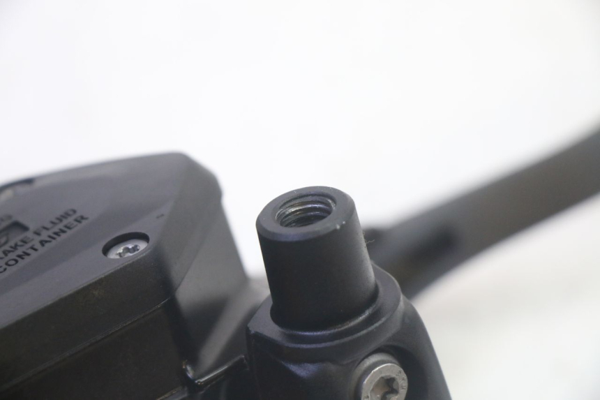 photo de BOMBA FRENO DELANTERO BMW R GS 1250 (2021 - 2024) - Zoom estado de uso