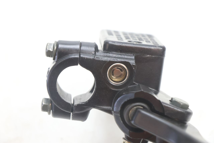 photo de BOMBA FRENO DELANTERO LAZIO RENO 50 (2016 - 2021) - Vista general del producto