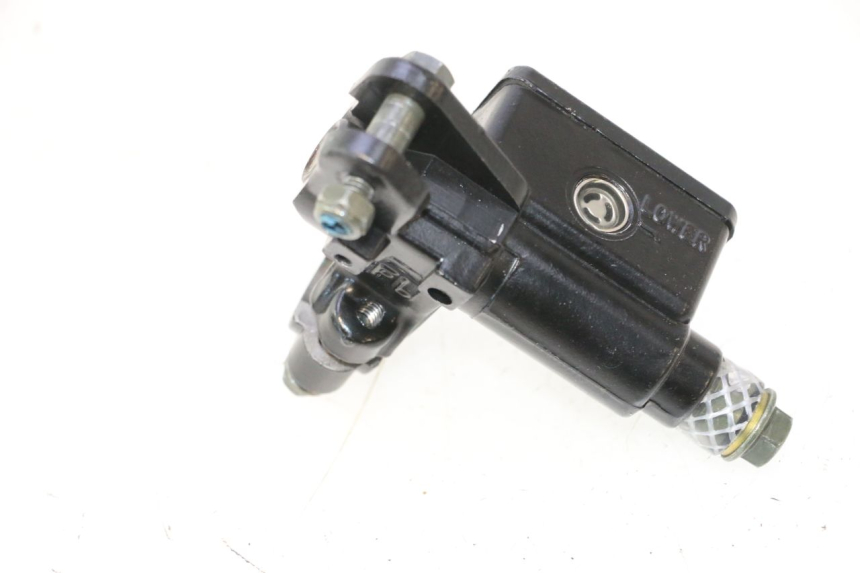 photo de CILINDRO MAESTRO DELANTERO TNT MOTOR ROMA 12' 2T 50 (2007 - 2018) - Zoom estado de uso