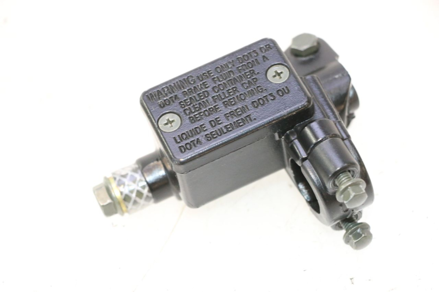 photo de CILINDRO MAESTRO DELANTERO TNT MOTOR ROMA 12' 2T 50 (2007 - 2018) - Primer plano técnico
