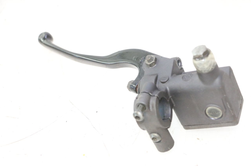 photo de BOMBA FRENO DELANTERO MZ RT 125 (2000 - 2008) - Primer plano técnico