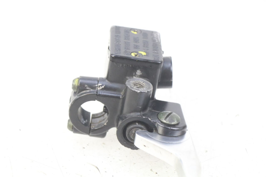 photo de CILINDRO MAESTRO DELANTERO GILERA RUNNER SP 50 (2009 - 2017) - Primer plano técnico