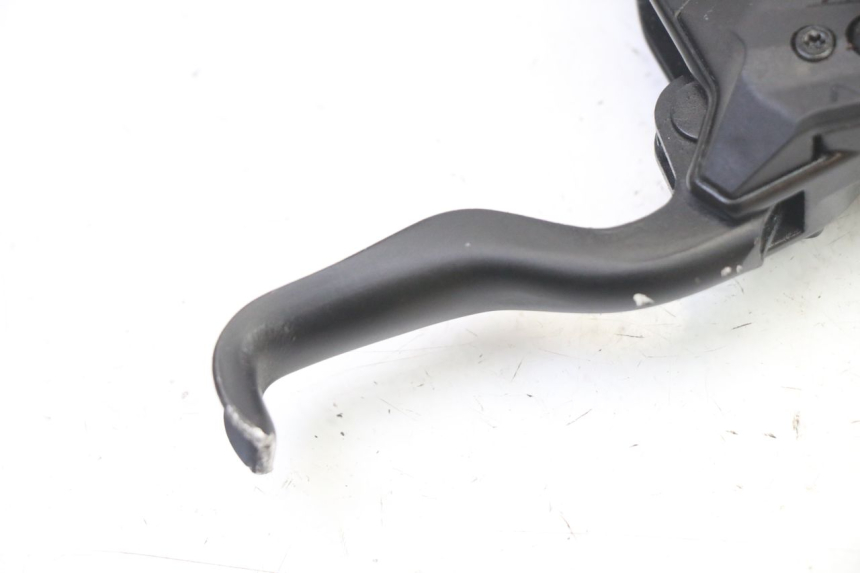 photo de BOMBA FRENO DELANTERO HERO S10 1 - Vista general del producto