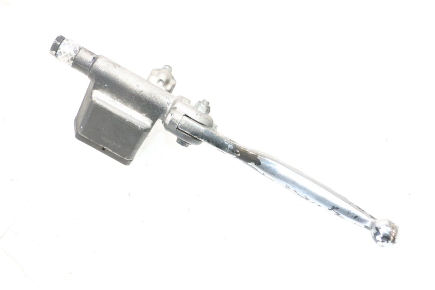 photo de BOMBA FRENO DELANTERO PEUGEOT SATELIS COMPRESSOR K15 125 (2006 - 2009) - Detalle de la pieza