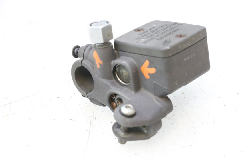 photo de CILINDRO MAESTRO DELANTERO PEUGEOT SATELIS 125 (2006 - 2009) - Detalle de la pieza