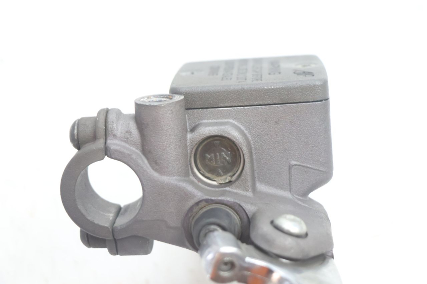 photo de CILINDRO MAESTRO DELANTERO PEUGEOT SATELIS 125 (2006 - 2009) - Estado de la superficie y material