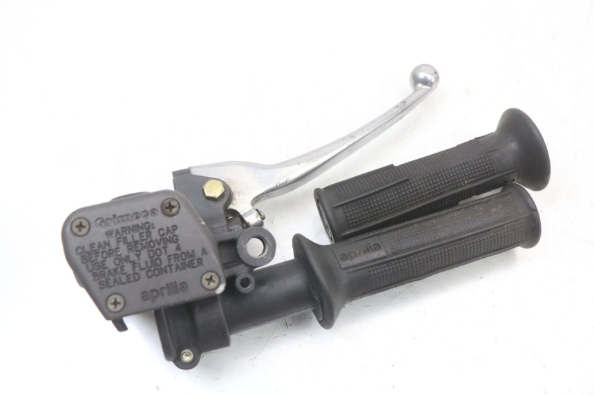 photo de BOMBA FRENO DELANTERO APRILIA SCARABEO GT 125 (1999 - 2007) - Vista principal