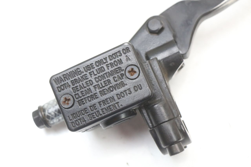 photo de BOMBA FRENO DELANTERO PEUGEOT STREETZONE I 2T 50 (2018 - 2020) - Detalle de la pieza