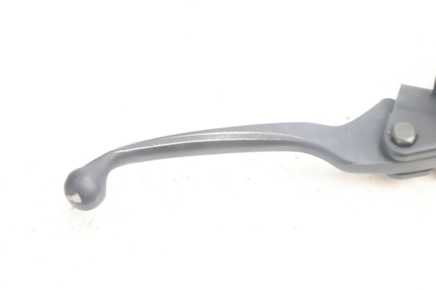 photo de BOMBA FRENO DELANTERO PEUGEOT STREETZONE NAKED 2T 50 (2014 - 2018) - Primer plano técnico