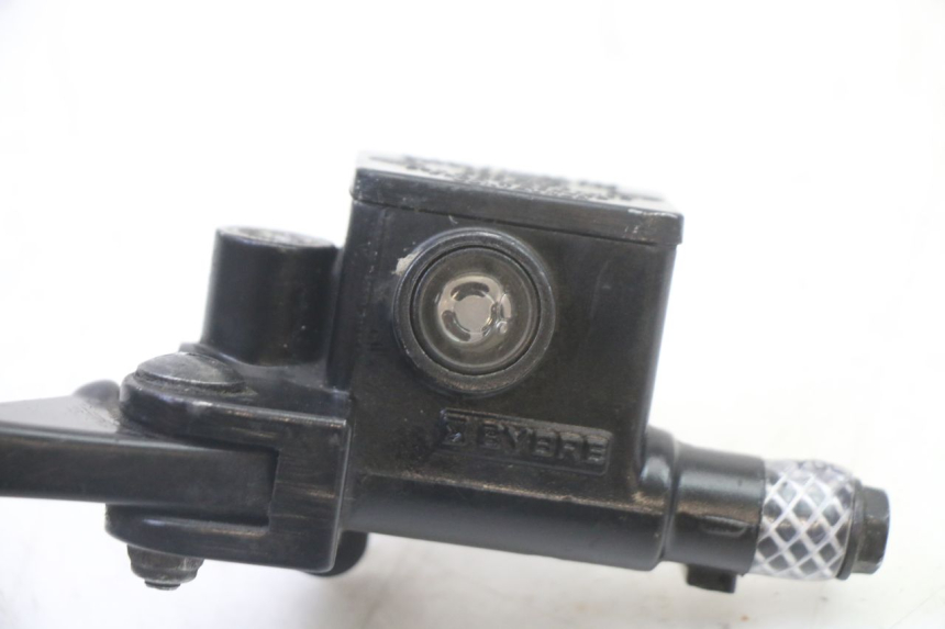 photo de CILINDRO MAESTRO DELANTERO APRILIA SXR 50 (2021 - 2023) - Vista general del producto