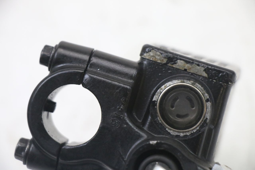 photo de CILINDRO MAESTRO DELANTERO SYM FIDDLE 3 III 125 (2014 - 2020) - Primer plano técnico