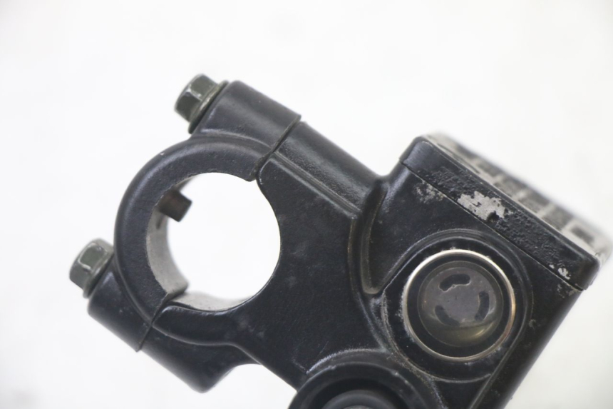 photo de CILINDRO MAESTRO DELANTERO SYM ORBIT III 3 4T 50 (2018 - 2021) - Primer plano técnico