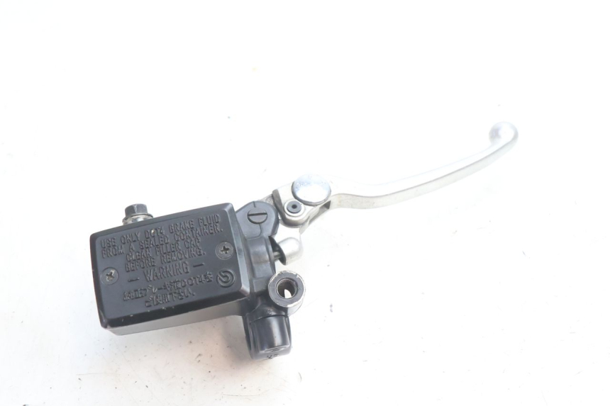 photo de BOMBA FRENO DELANTERO YAMAHA TDM ABS 900 (2002 - 2014) - Otra perspectiva