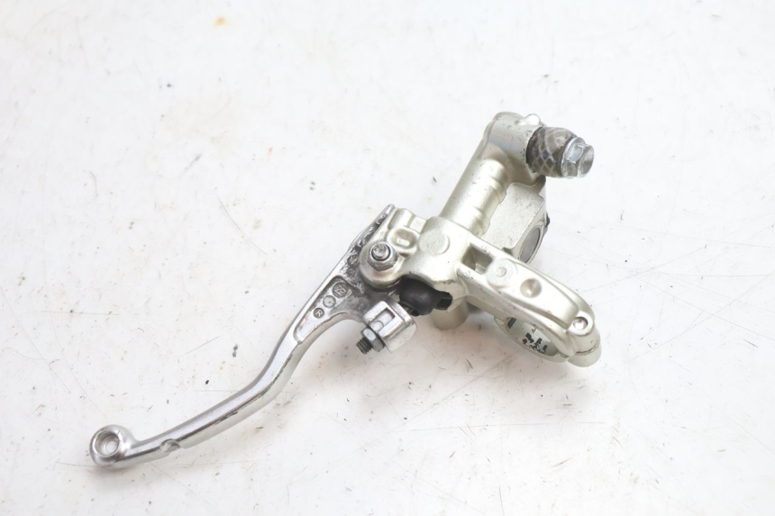 photo de BOMBA FRENO DELANTERO HUSABERG TE 250 (2011 - 2014) - Detalles de los puntos de fijación