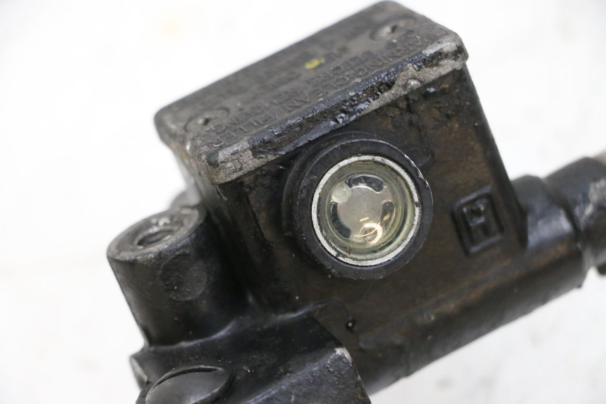 photo de CILINDRO MAESTRO DELANTERO PIAGGIO VESPA GTS SUPER IE 125 (2009 - 2016) - Zoom estado de uso