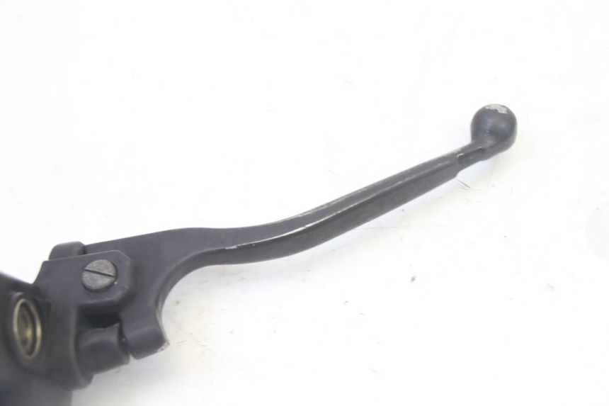 photo de CILINDRO MAESTRO DELANTERO PEUGEOT VIVACITY NEW 4T 50 (2008 - 2017) - Zoom estado de uso