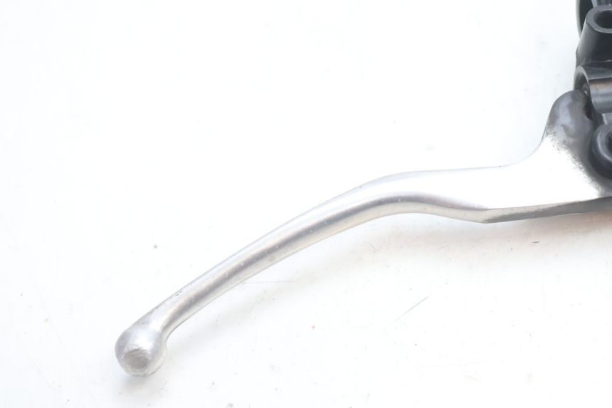 photo de CILINDRO MAESTRO DELANTERO PEUGEOT VIVACITY 50 (2004 - 2009) - Primer plano técnico