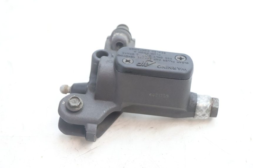 photo de CILINDRO MAESTRO DELANTERO PEUGEOT VIVACITY 50 (2004 - 2009) - Zoom estado de uso