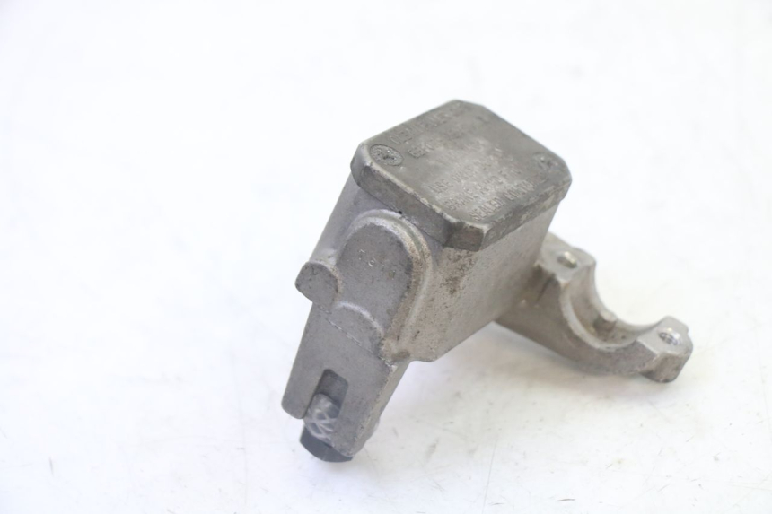 photo de BOMBA FRENO DELANTERO YAMAHA X-CITY XCITY 125 (2007 - 2013) - Vista general del producto