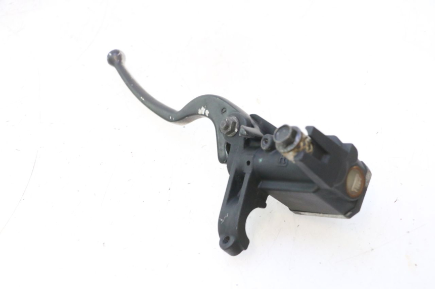 photo de CILINDRO MAESTRO DELANTERO YAMAHA XMAX X-MAX 125 (2006 - 2009) - Detalle de la pieza