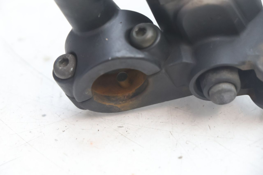 photo de CILINDRO MAESTRO DELANTERO YAMAHA XMAX X-MAX 125 (2006 - 2009) - Estado de la superficie y material