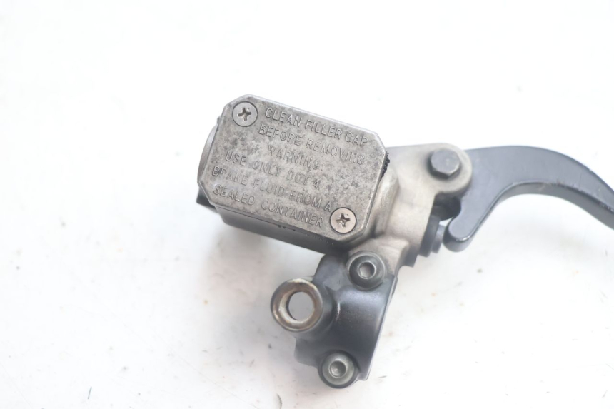 photo de CILINDRO MAESTRO DELANTERO YAMAHA X-MAX XMAX 125 (2010 - 2013) - Detalle de la pieza