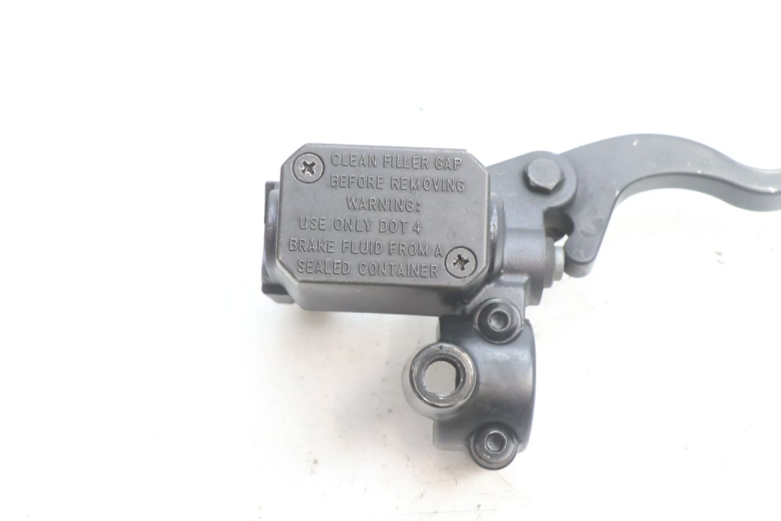 photo de CILINDRO MAESTRO DELANTERO YAMAHA X-MAX XMAX 125 (2010 - 2013) - Detalle de la pieza