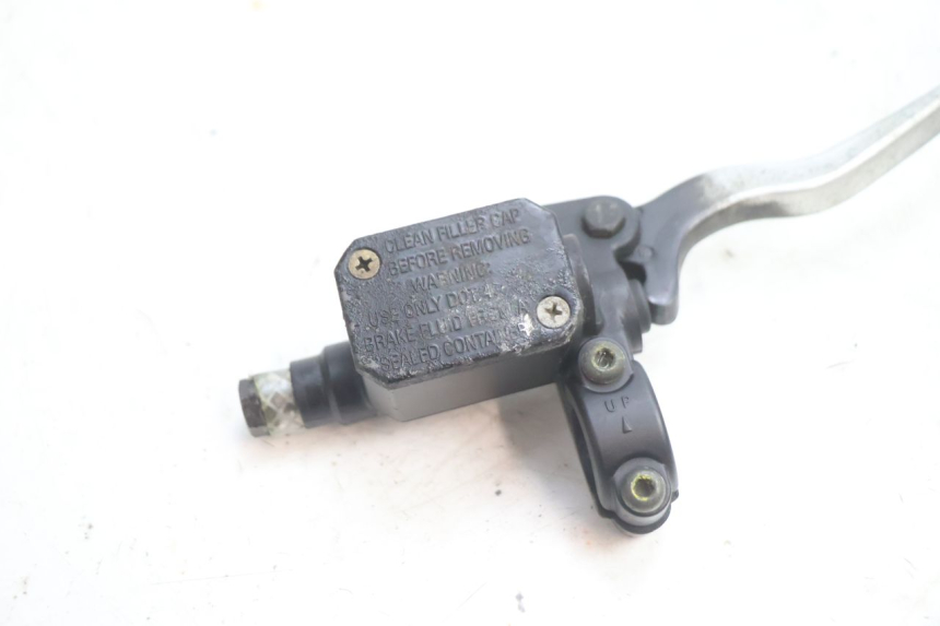 photo de BOMBA FRENO DELANTERO PIAGGIO X8 STREET 125 (2006 - 2007) - Detalle de la pieza