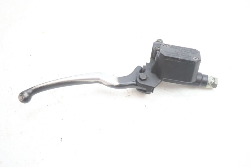photo de CILINDRO MAESTRO DELANTERO PIAGGIO X9 EVOLUTION 125 (2003 - 2007) - Primer plano técnico