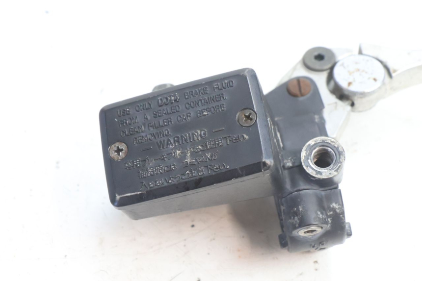 photo de BOMBA FRENO DELANTERO YAMAHA XJR 1300 (1998 - 2002) - Detalle de la pieza