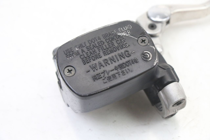 photo de BOMBA FRENO DELANTERO YAMAHA YP T-MAX TMAX 530 (2017 - 2020) - Detalle de la pieza