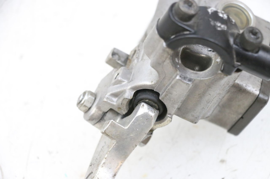 photo de BOMBA FRENO DELANTERO YAMAHA YFM R RAPTOR 250 (2008 - 2014) - Detalle de la pieza