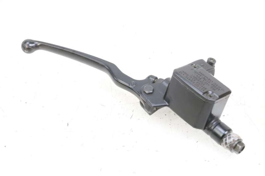 photo de CILINDRO MAESTRO DELANTERO YAMAHA YP MAJESTY 125 (2002 - 2006) - Vista principal