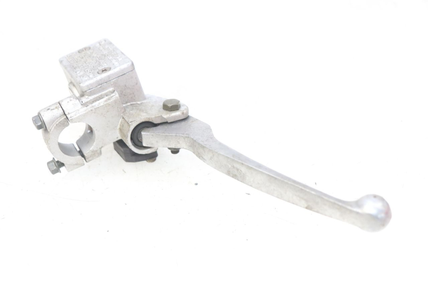 photo de CILINDRO MAESTRO DELANTERO YIYING YY50QT-10 50 (2007 - 2022) - Otra perspectiva