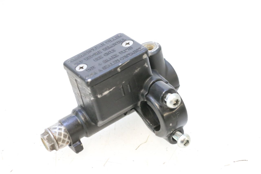 photo de CILINDRO MAESTRO DELANTERO PIAGGIO ZIP 4T 50 (2018 - 2020) - Primer plano técnico