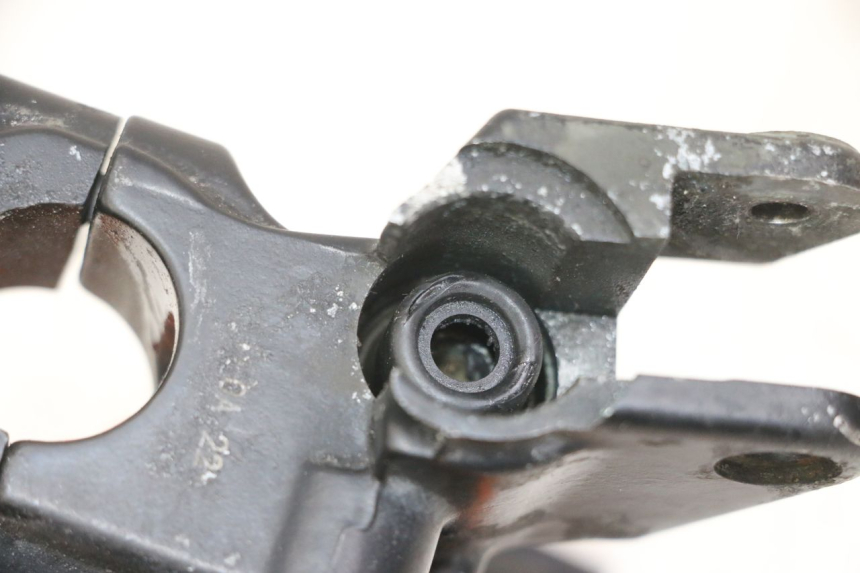 photo de CILINDRO MAESTRO EMBRAGUE YAMAHA FJR ABS 1300 (2006 - 2012) - Otra perspectiva