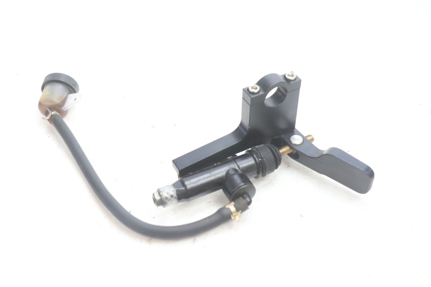 photo de BOMBA EMBRAGUE CAN-AM SPYDER RS 1000 (2008 - 2012) - Otra perspectiva