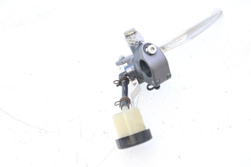 photo de BOMBA EMBRAGUE DUCATI SS IE DS CARENEE 1000 (2002 - 2006) - Recambio usado revisado