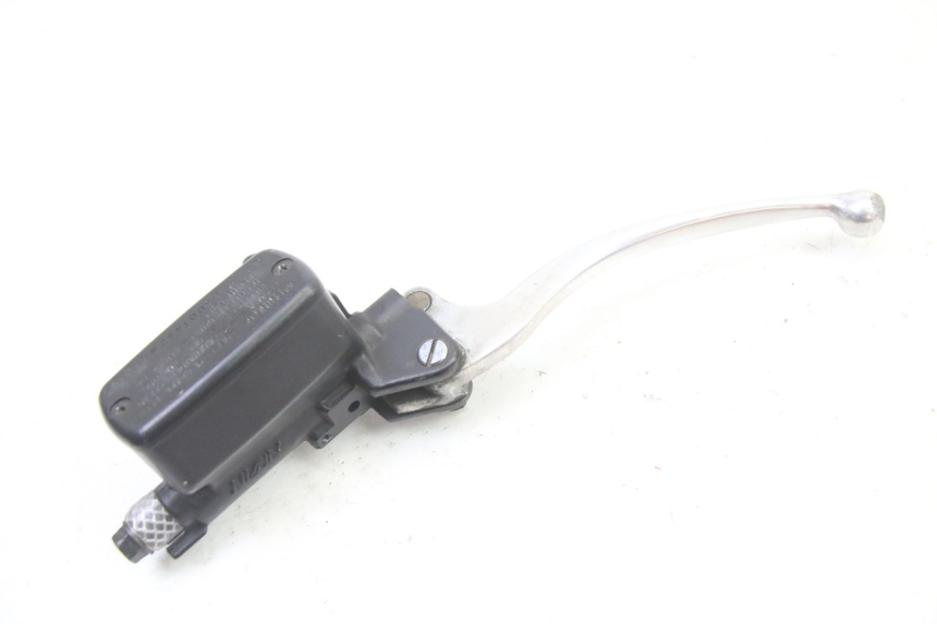 photo de BOMBA EMBRAGUE HONDA ST PAN EUROPEAN 1300 (2002 - 2013) - Primer plano técnico